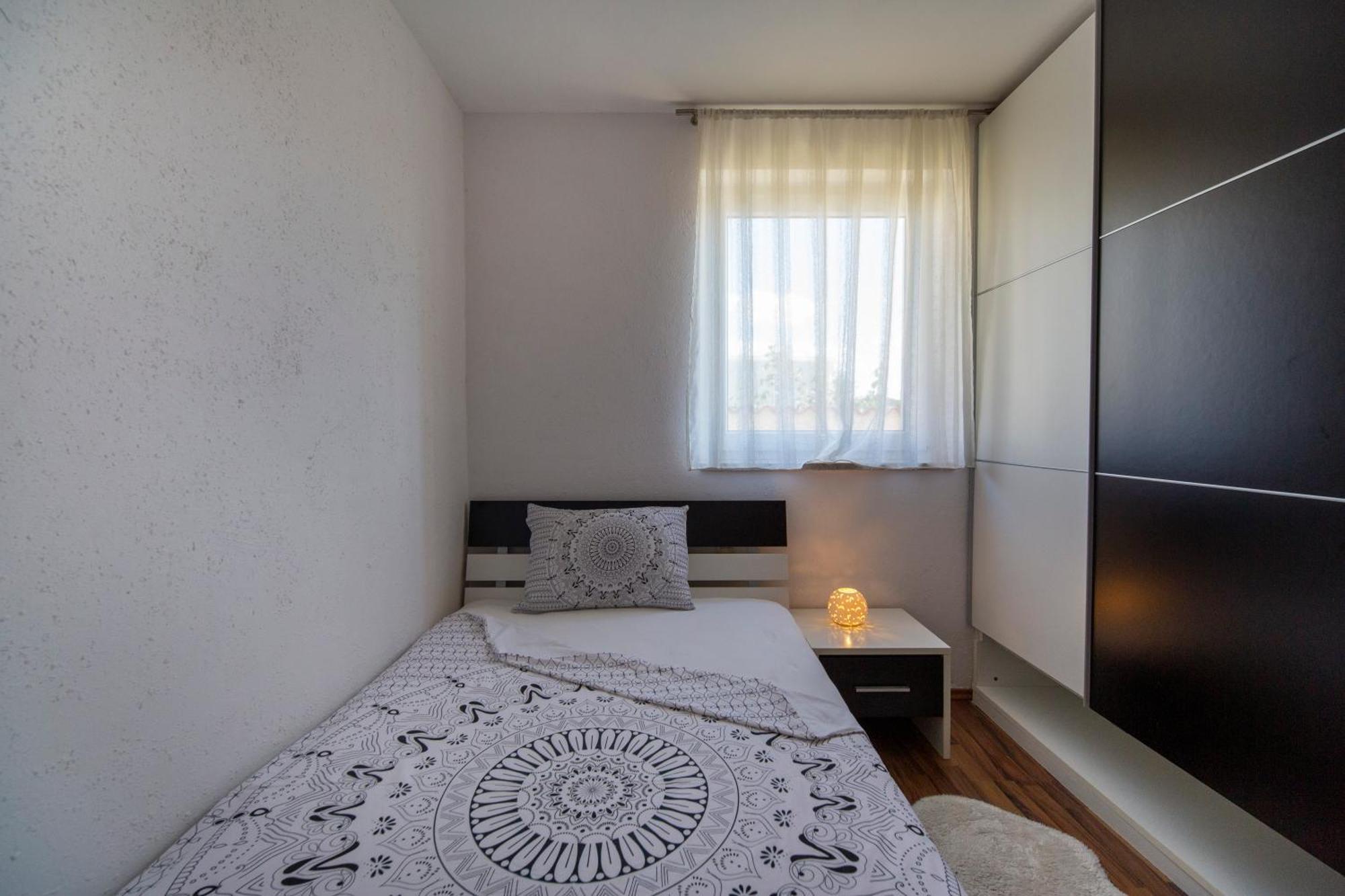 Apartma Viki Stinjan Pula
